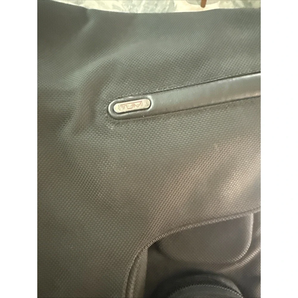 Tumi preowned decent
